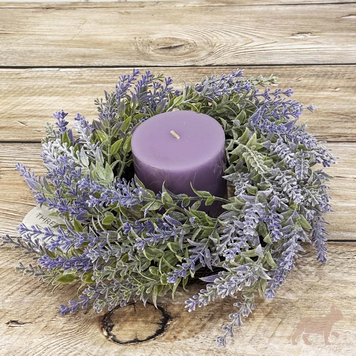 Corona de lavanda con vela