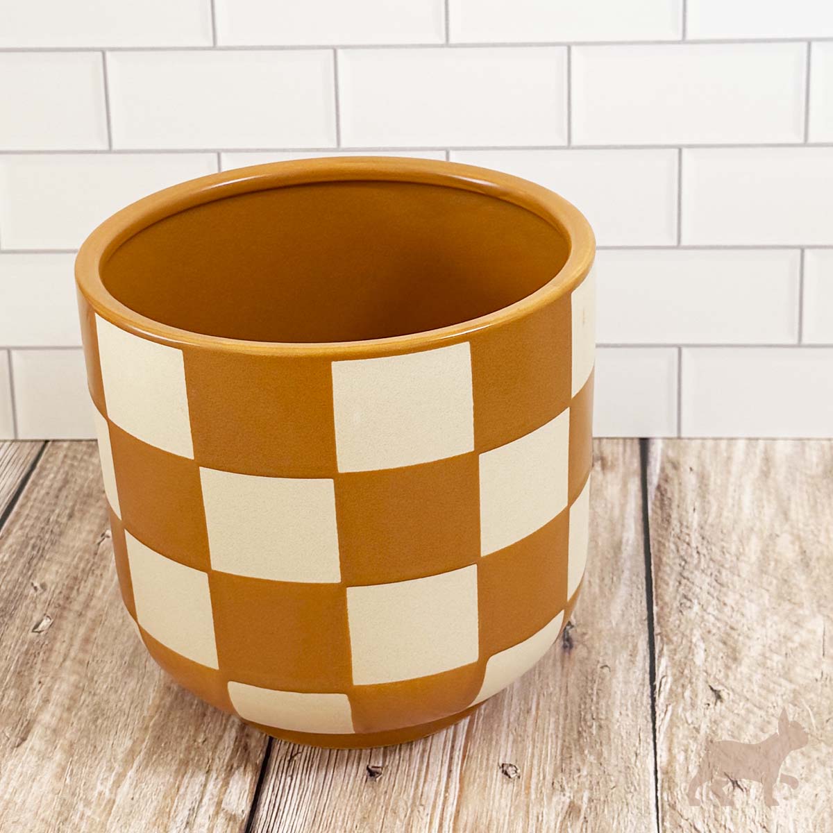 Maceta de cerámica diseño cuadros vintage naranja