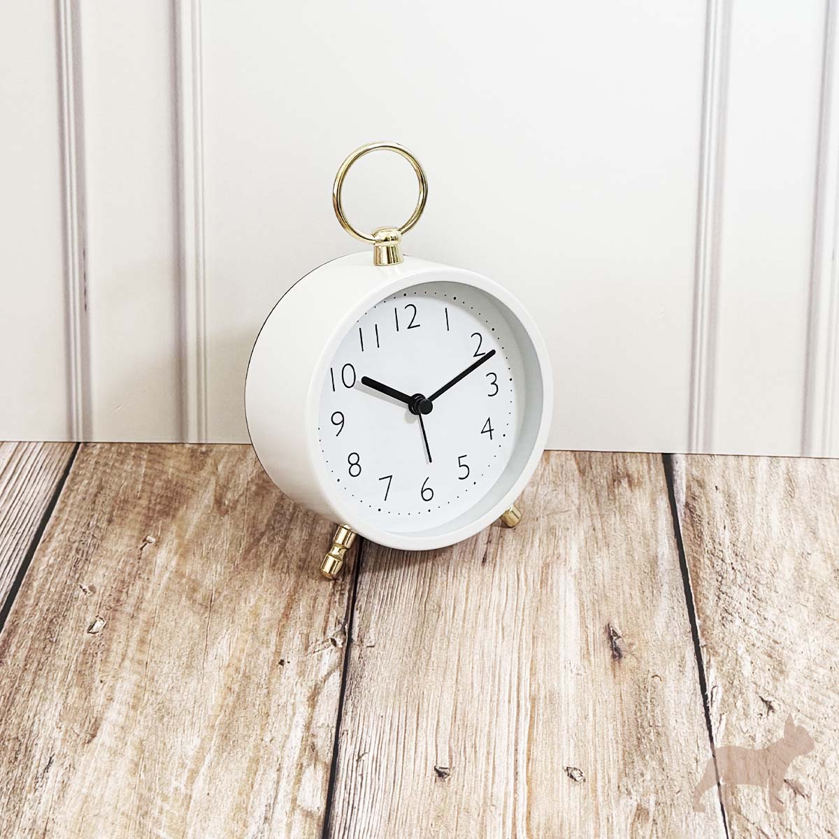 Reloj con alarma estilo Vintage blanco con oro