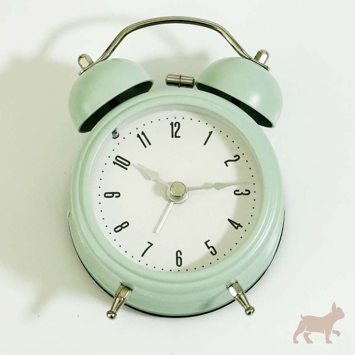 Reloj con alarma estilo Vintage verde
