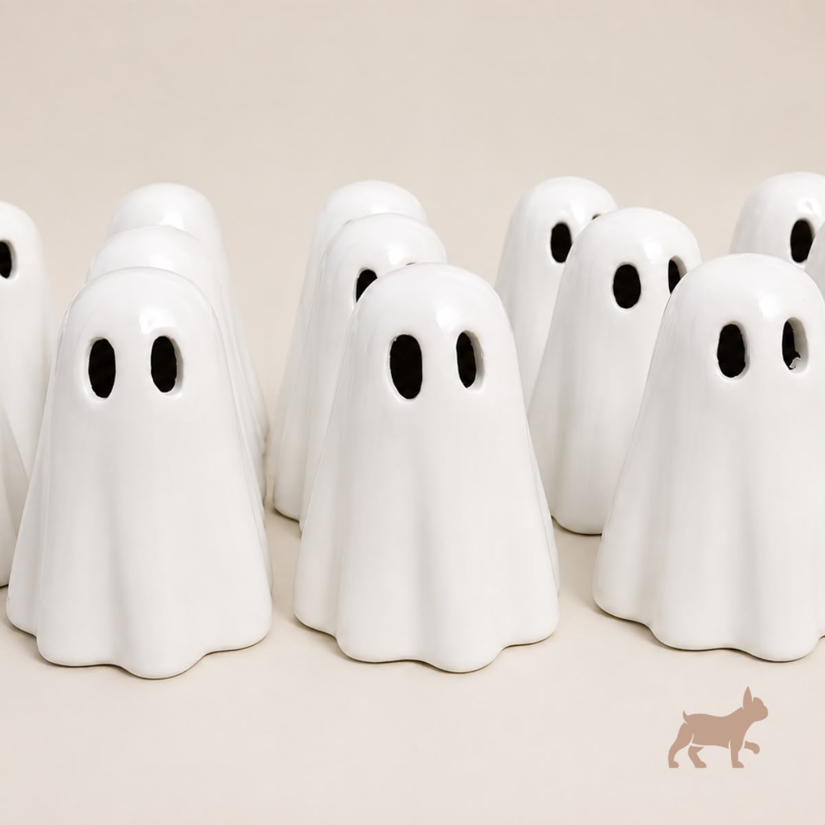 Fantasma de cerámica con velita